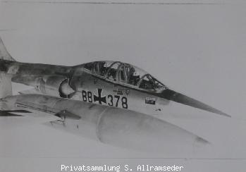 f-104f 5 7 no watermark.jpg